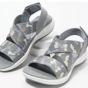 Cloudsteppers by Clarks Gray Camo Sandals